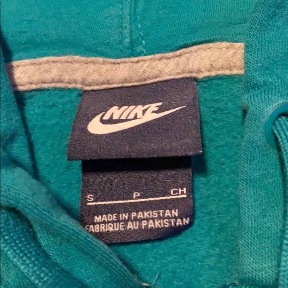 Nike Zip-Up sweatshirt - Picture 3 of 4
